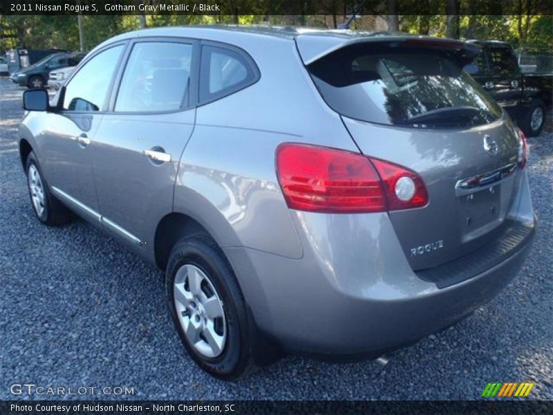 Gotham Gray Metallic / Black 2011 Nissan Rogue S