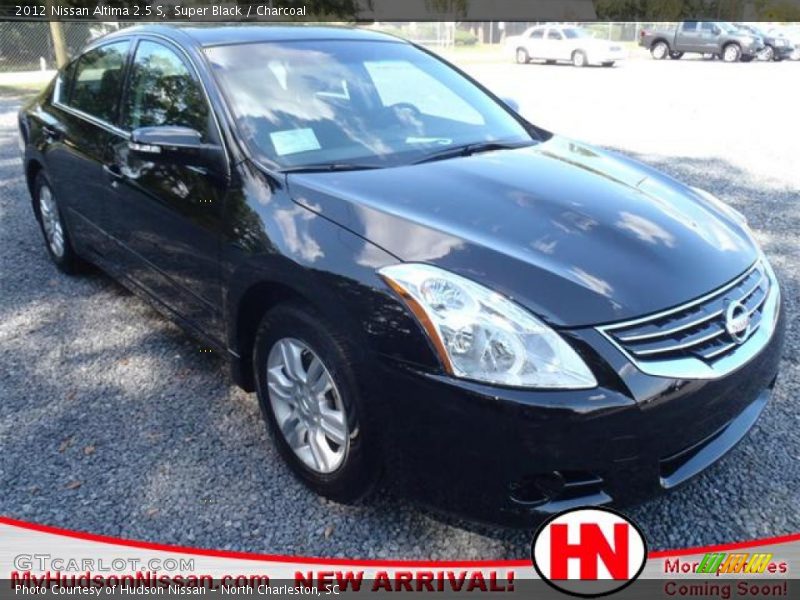 Super Black / Charcoal 2012 Nissan Altima 2.5 S