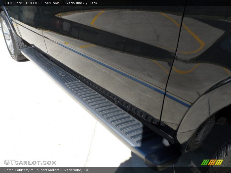 Tuxedo Black / Black 2010 Ford F150 FX2 SuperCrew