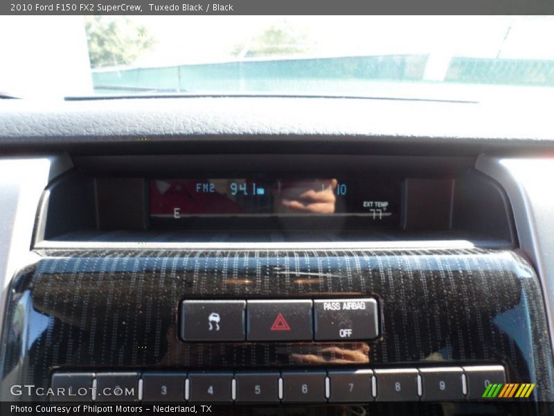 Tuxedo Black / Black 2010 Ford F150 FX2 SuperCrew