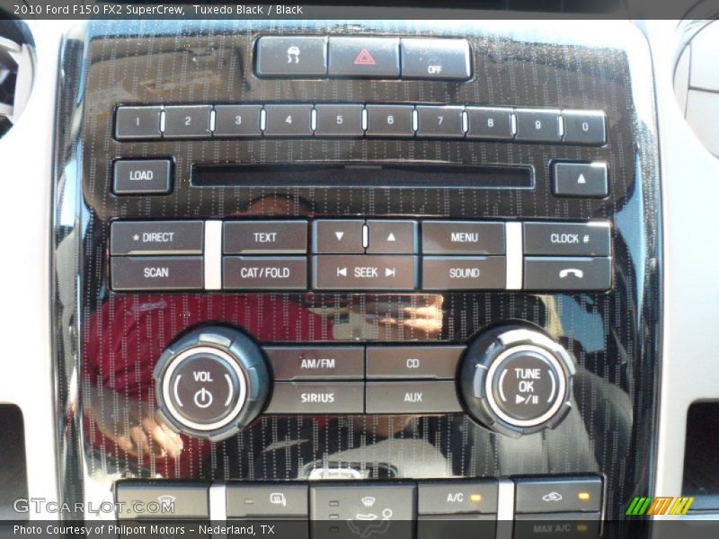 Tuxedo Black / Black 2010 Ford F150 FX2 SuperCrew