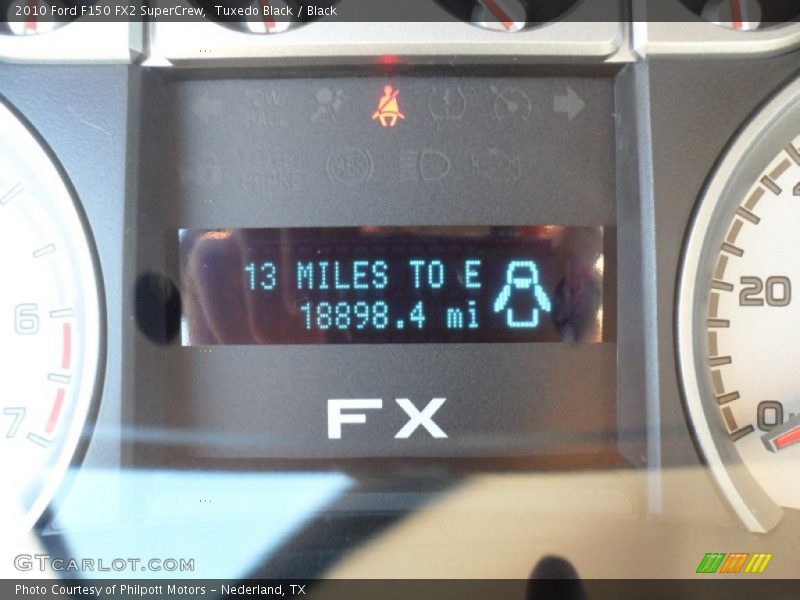 Tuxedo Black / Black 2010 Ford F150 FX2 SuperCrew