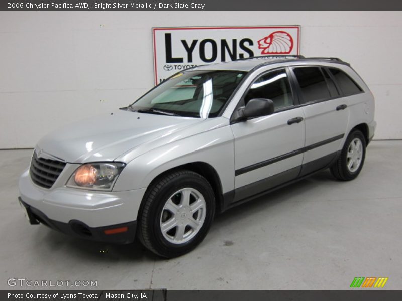 Bright Silver Metallic / Dark Slate Gray 2006 Chrysler Pacifica AWD