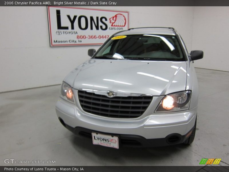 Bright Silver Metallic / Dark Slate Gray 2006 Chrysler Pacifica AWD