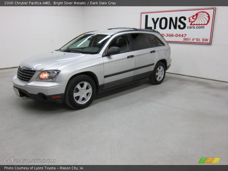 Bright Silver Metallic / Dark Slate Gray 2006 Chrysler Pacifica AWD