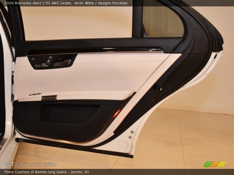 Arctic White / designo Porcelain 2009 Mercedes-Benz S 63 AMG Sedan