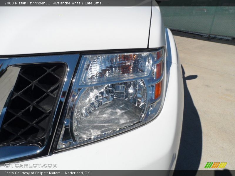 Avalanche White / Cafe Latte 2008 Nissan Pathfinder SE