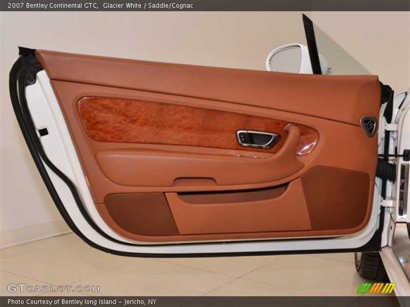 Door Panel of 2007 Continental GTC 