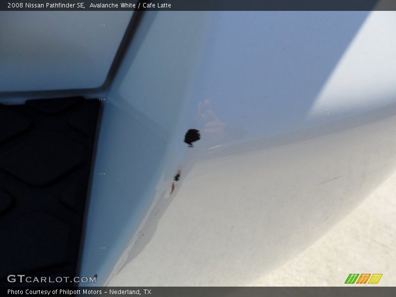 Avalanche White / Cafe Latte 2008 Nissan Pathfinder SE