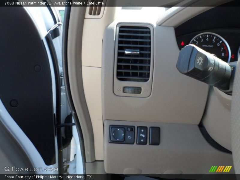 Avalanche White / Cafe Latte 2008 Nissan Pathfinder SE