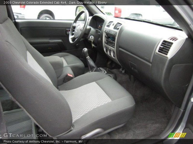  2009 Colorado Extended Cab 4x4 Ebony Interior