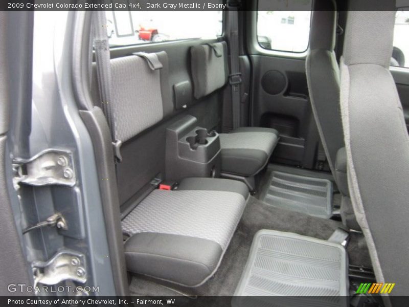  2009 Colorado Extended Cab 4x4 Ebony Interior