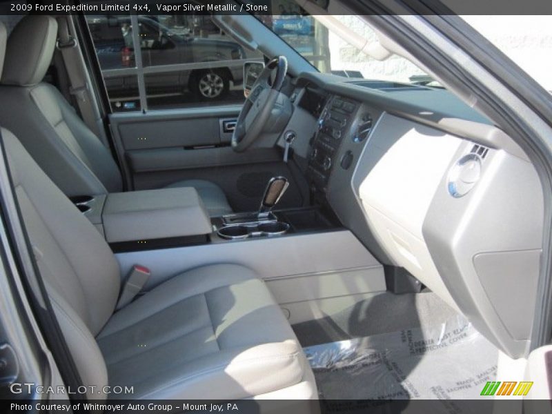 Vapor Silver Metallic / Stone 2009 Ford Expedition Limited 4x4