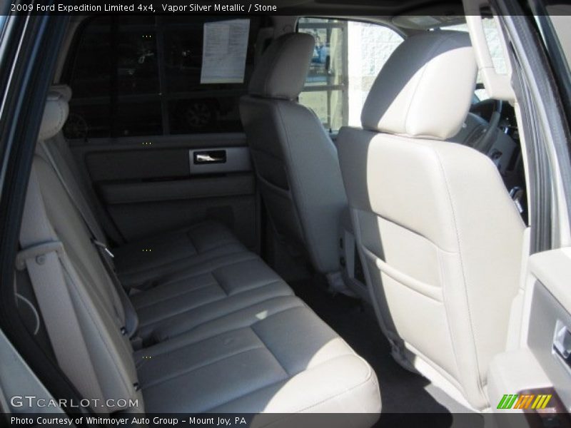 Vapor Silver Metallic / Stone 2009 Ford Expedition Limited 4x4