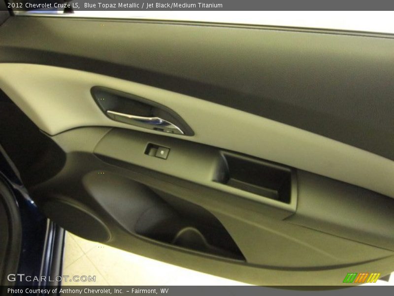 Blue Topaz Metallic / Jet Black/Medium Titanium 2012 Chevrolet Cruze LS