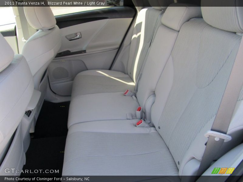 Blizzard Pearl White / Light Gray 2011 Toyota Venza I4