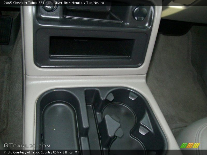 Silver Birch Metallic / Tan/Neutral 2005 Chevrolet Tahoe Z71 4x4