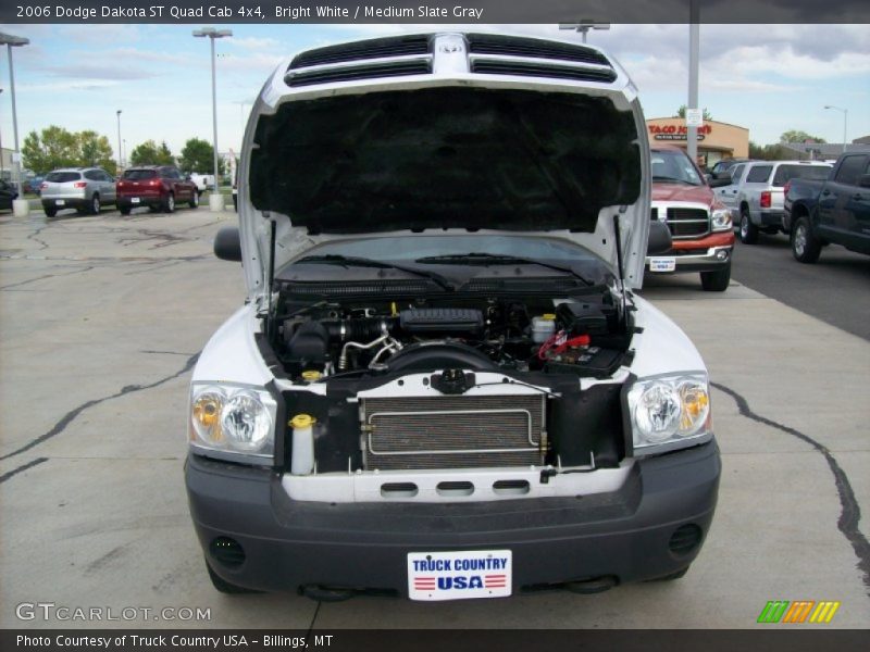 Bright White / Medium Slate Gray 2006 Dodge Dakota ST Quad Cab 4x4