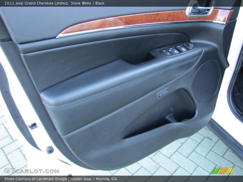 Stone White / Black 2011 Jeep Grand Cherokee Limited