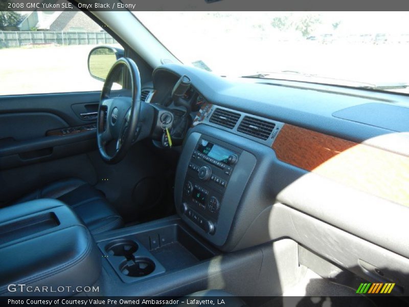 Onyx Black / Ebony 2008 GMC Yukon SLE