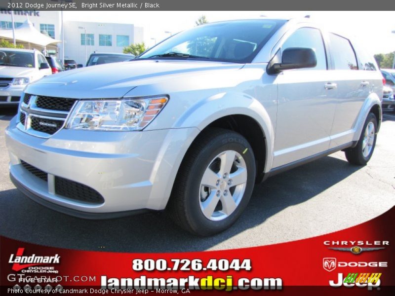 Bright Silver Metallic / Black 2012 Dodge Journey SE