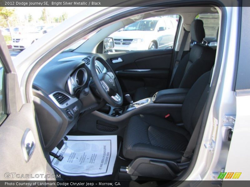 Bright Silver Metallic / Black 2012 Dodge Journey SE