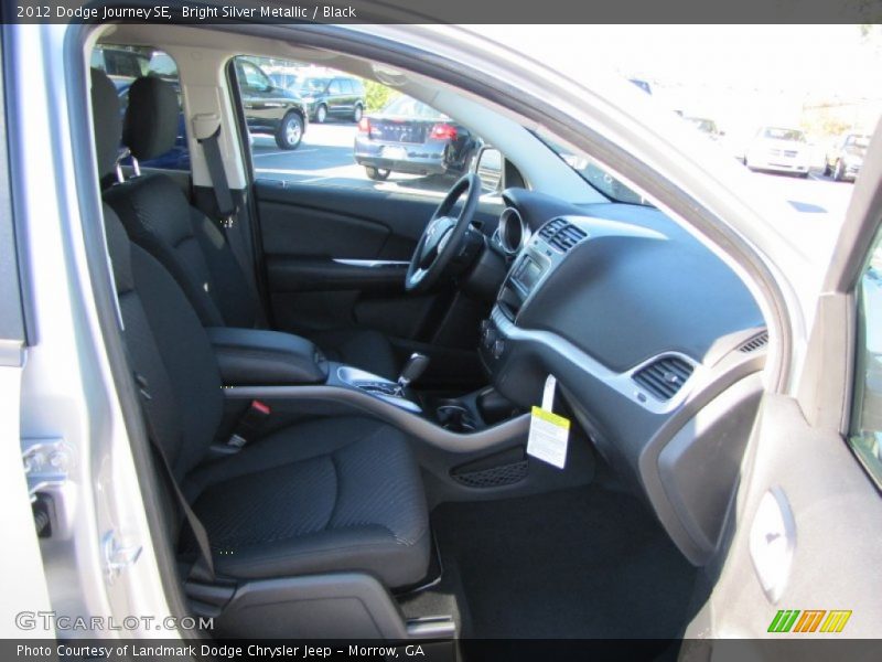 Bright Silver Metallic / Black 2012 Dodge Journey SE