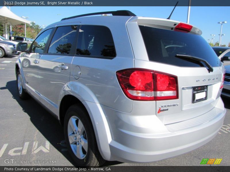 Bright Silver Metallic / Black 2012 Dodge Journey SE