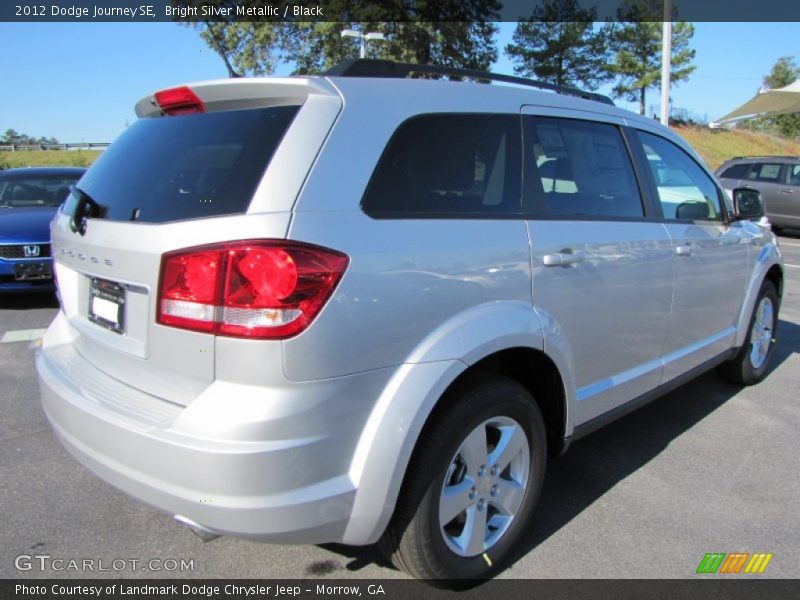 Bright Silver Metallic / Black 2012 Dodge Journey SE