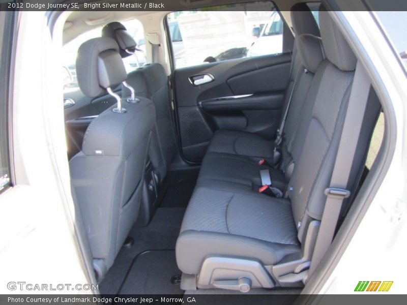 Bright Silver Metallic / Black 2012 Dodge Journey SE