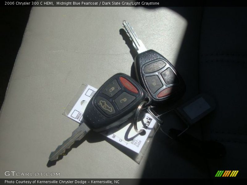 Midnight Blue Pearlcoat / Dark Slate Gray/Light Graystone 2006 Chrysler 300 C HEMI