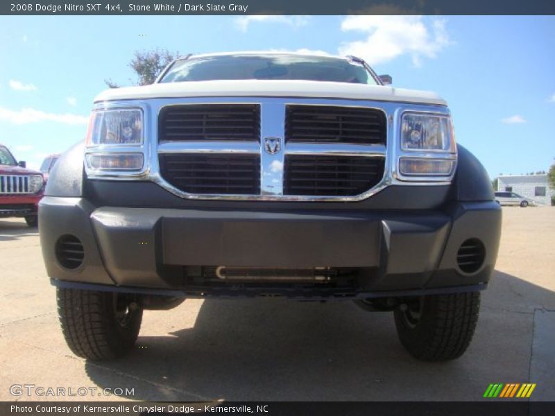 Stone White / Dark Slate Gray 2008 Dodge Nitro SXT 4x4
