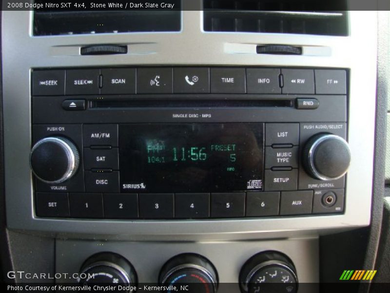 Stone White / Dark Slate Gray 2008 Dodge Nitro SXT 4x4