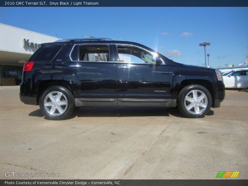 Onyx Black / Light Titanium 2010 GMC Terrain SLT