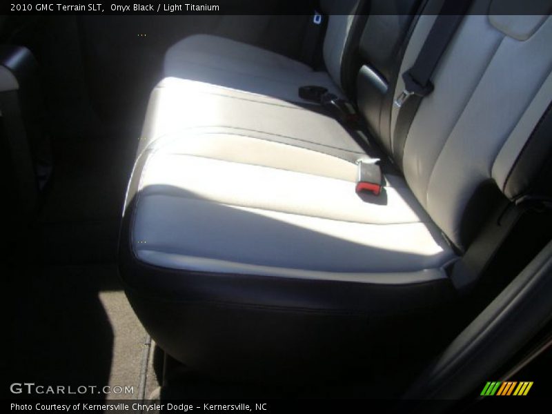 Onyx Black / Light Titanium 2010 GMC Terrain SLT