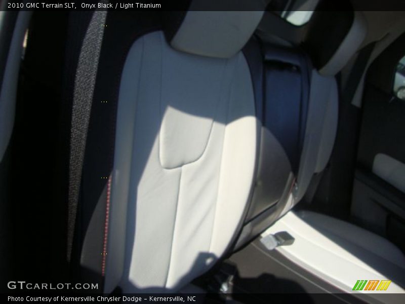 Onyx Black / Light Titanium 2010 GMC Terrain SLT