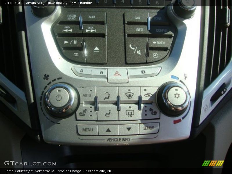 Onyx Black / Light Titanium 2010 GMC Terrain SLT