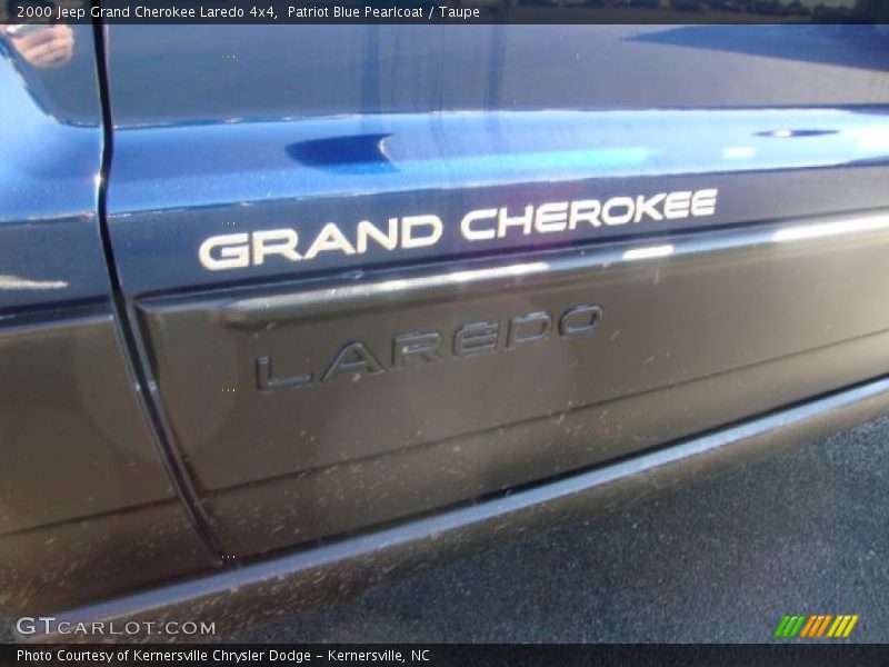 Patriot Blue Pearlcoat / Taupe 2000 Jeep Grand Cherokee Laredo 4x4
