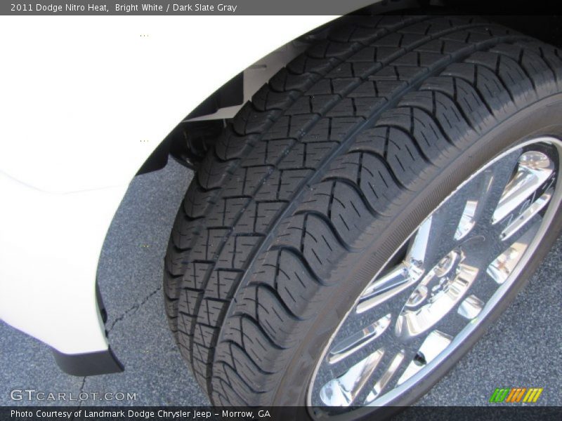 Bright White / Dark Slate Gray 2011 Dodge Nitro Heat
