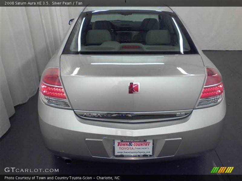 Silver Pearl / Tan 2008 Saturn Aura XE 3.5