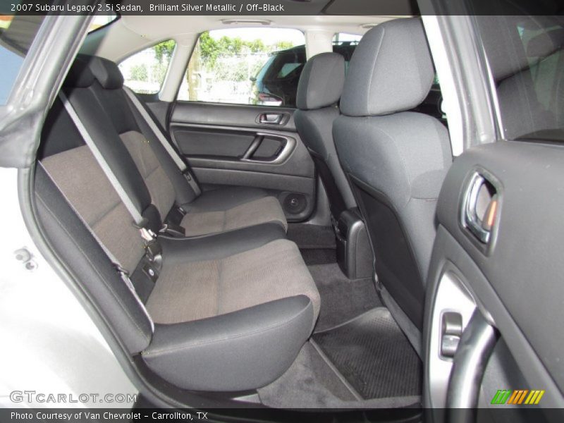 Brilliant Silver Metallic / Off-Black 2007 Subaru Legacy 2.5i Sedan