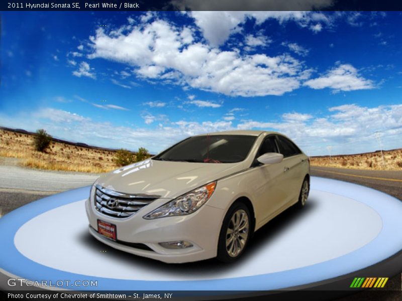 Pearl White / Black 2011 Hyundai Sonata SE