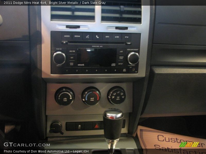 Bright Silver Metallic / Dark Slate Gray 2011 Dodge Nitro Heat 4x4