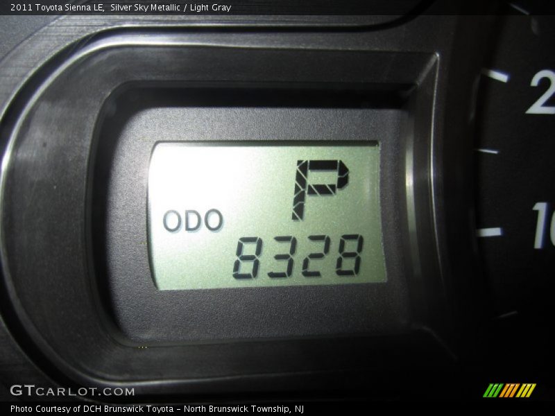 Silver Sky Metallic / Light Gray 2011 Toyota Sienna LE