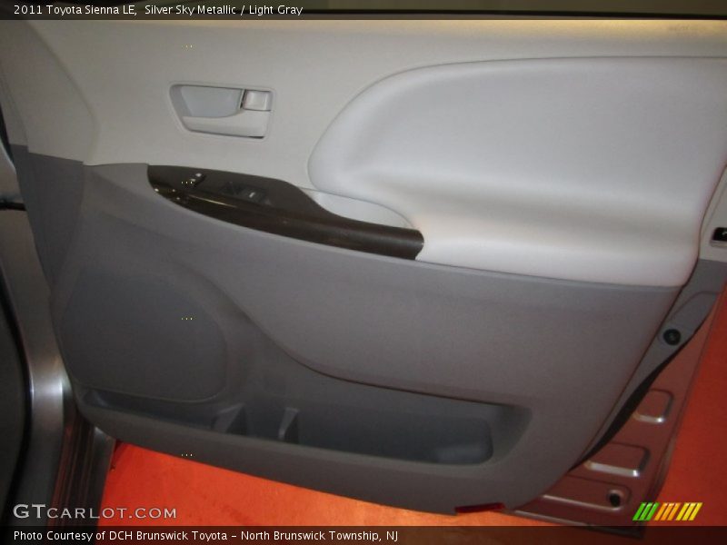 Silver Sky Metallic / Light Gray 2011 Toyota Sienna LE