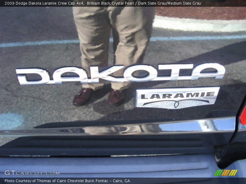 Brilliant Black Crystal Pearl / Dark Slate Gray/Medium Slate Gray 2009 Dodge Dakota Laramie Crew Cab 4x4