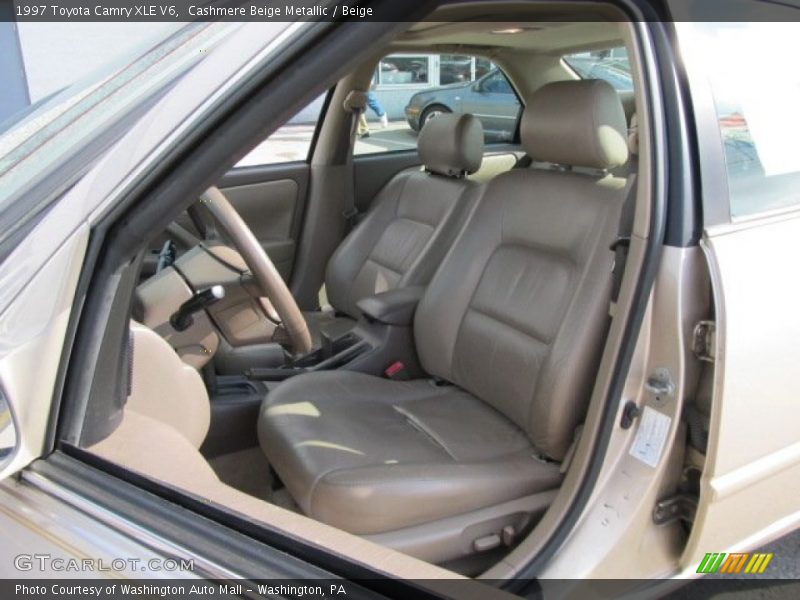 Cashmere Beige Metallic / Beige 1997 Toyota Camry XLE V6