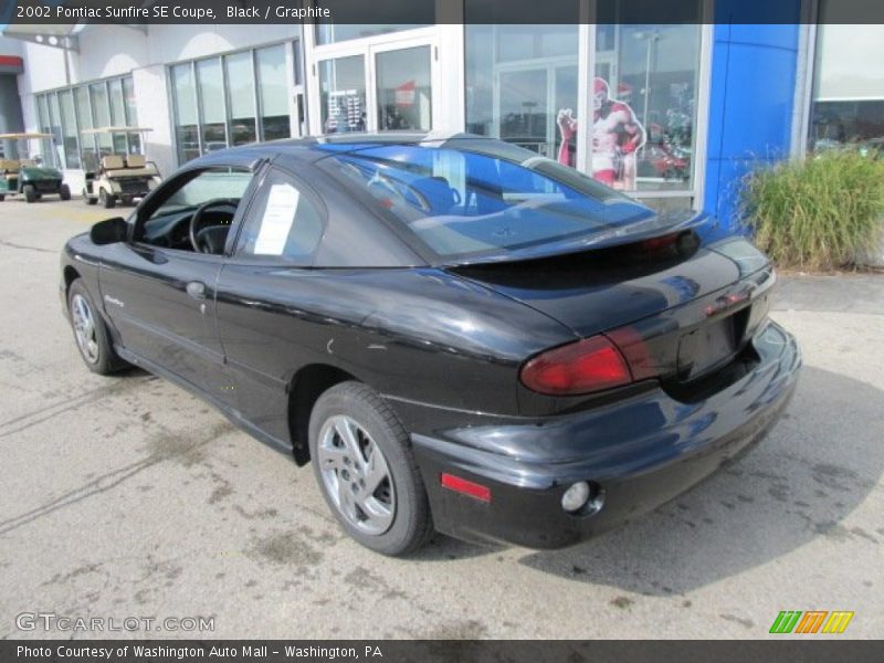 Black / Graphite 2002 Pontiac Sunfire SE Coupe