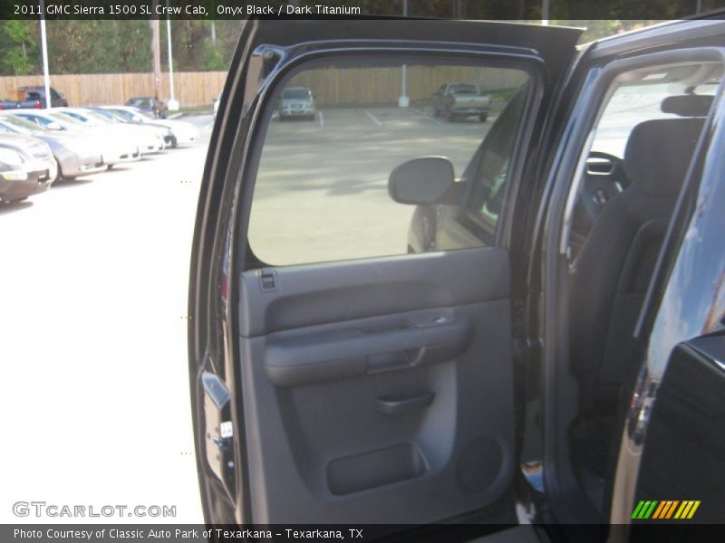 Onyx Black / Dark Titanium 2011 GMC Sierra 1500 SL Crew Cab