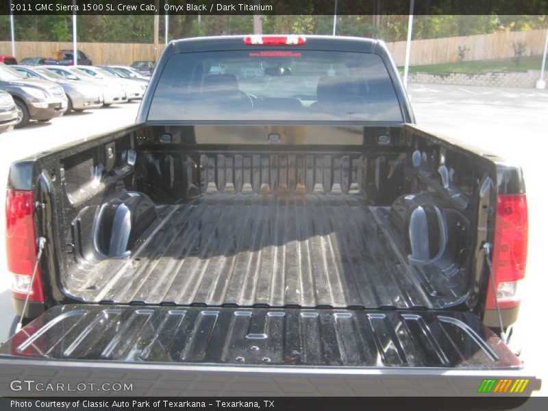 Onyx Black / Dark Titanium 2011 GMC Sierra 1500 SL Crew Cab